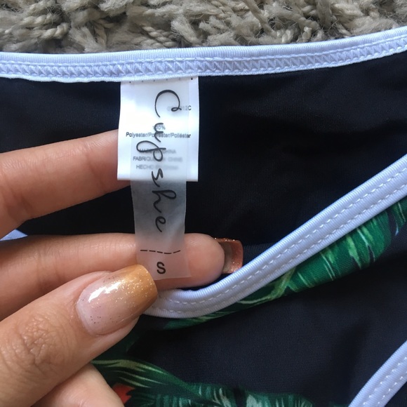 Cupshe tropical bikini size small - Picture 5 of 6